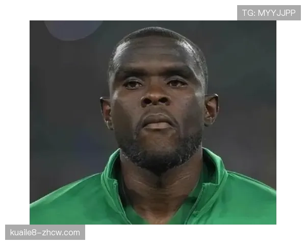 恩加德乌被指比赛中失误，国安球迷表达不满